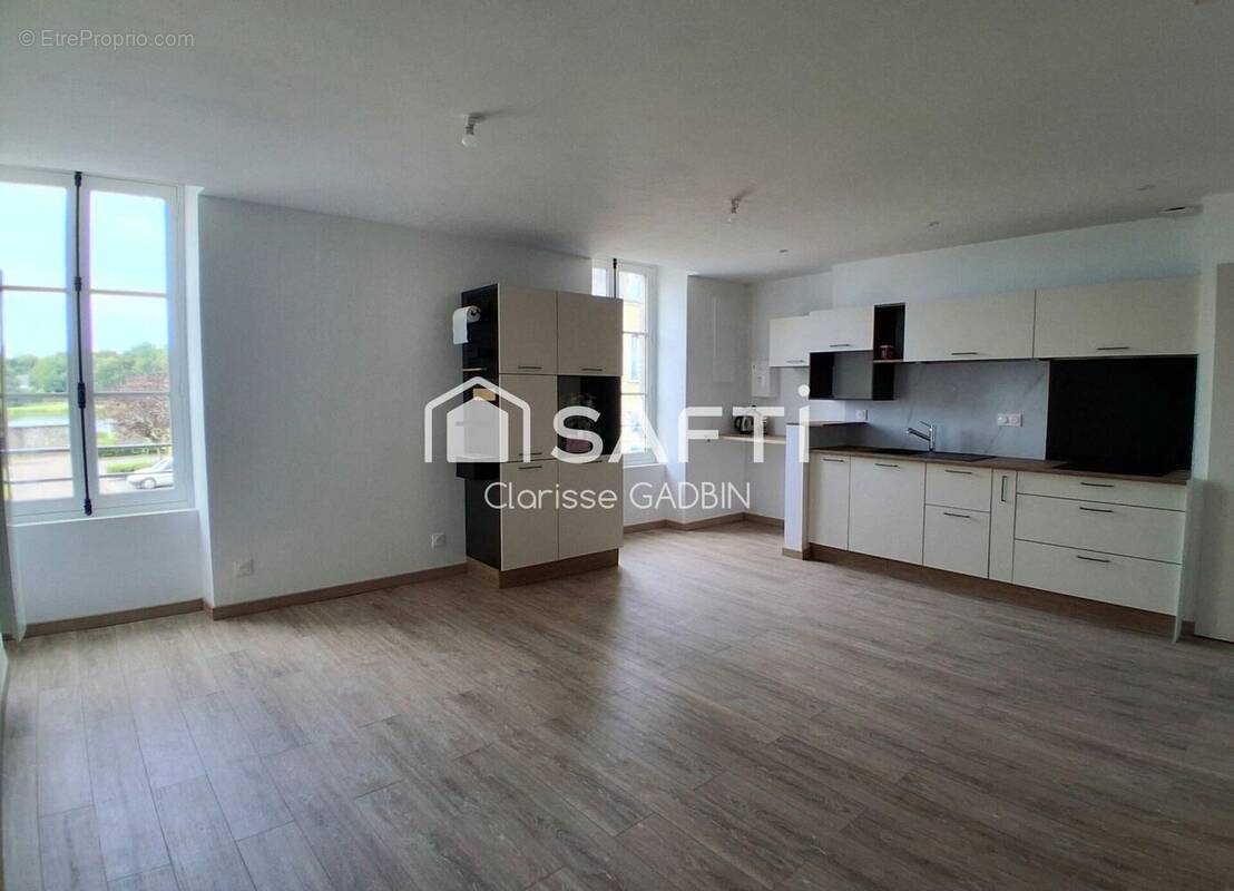Photo 1 - Appartement à LE PERTRE