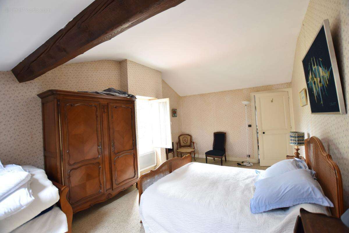 Maison à FRANCHEVILLE