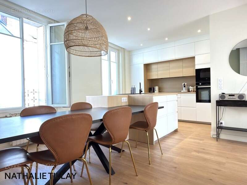 Orleans Dunois, a vendre, maison principale et maison d amis, ensemble avec  jardin, porche d 'entrée possible 2 stationnements - photo 8