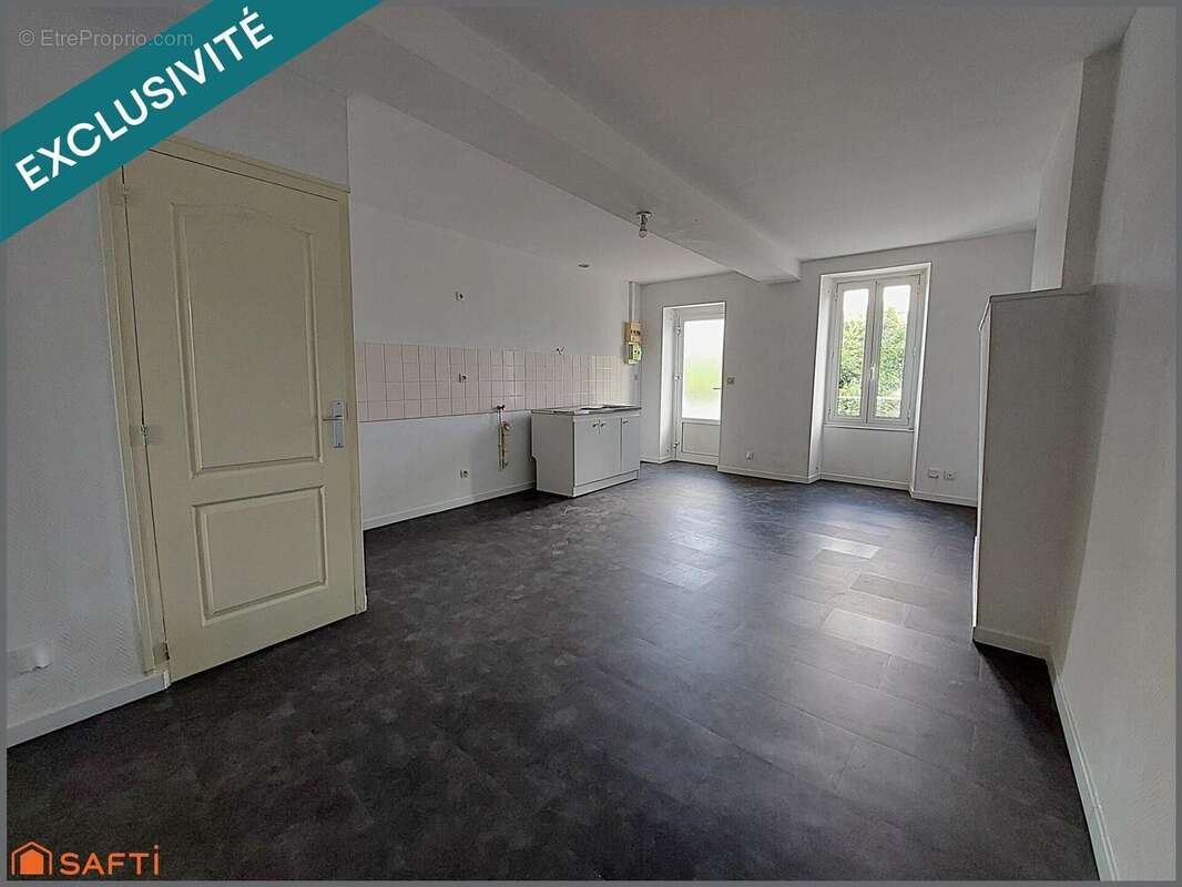 Photo 3 - Maison à MATHA