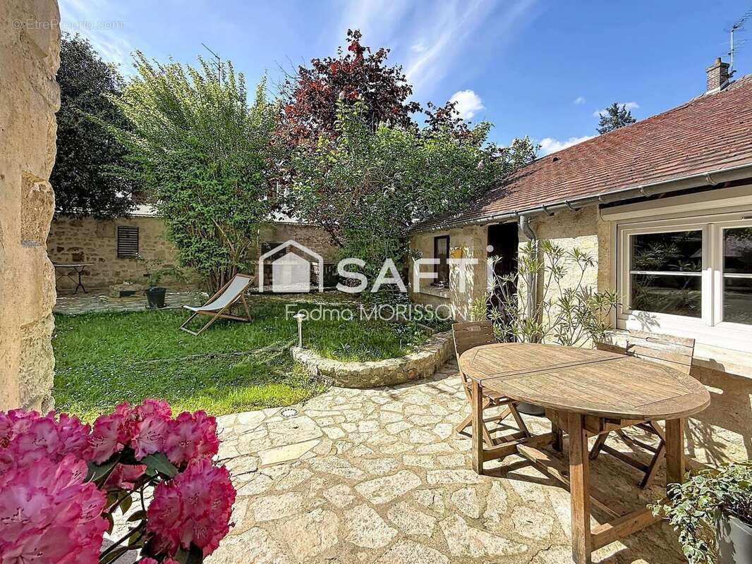 Photo 2 - Maison à VAUREAL