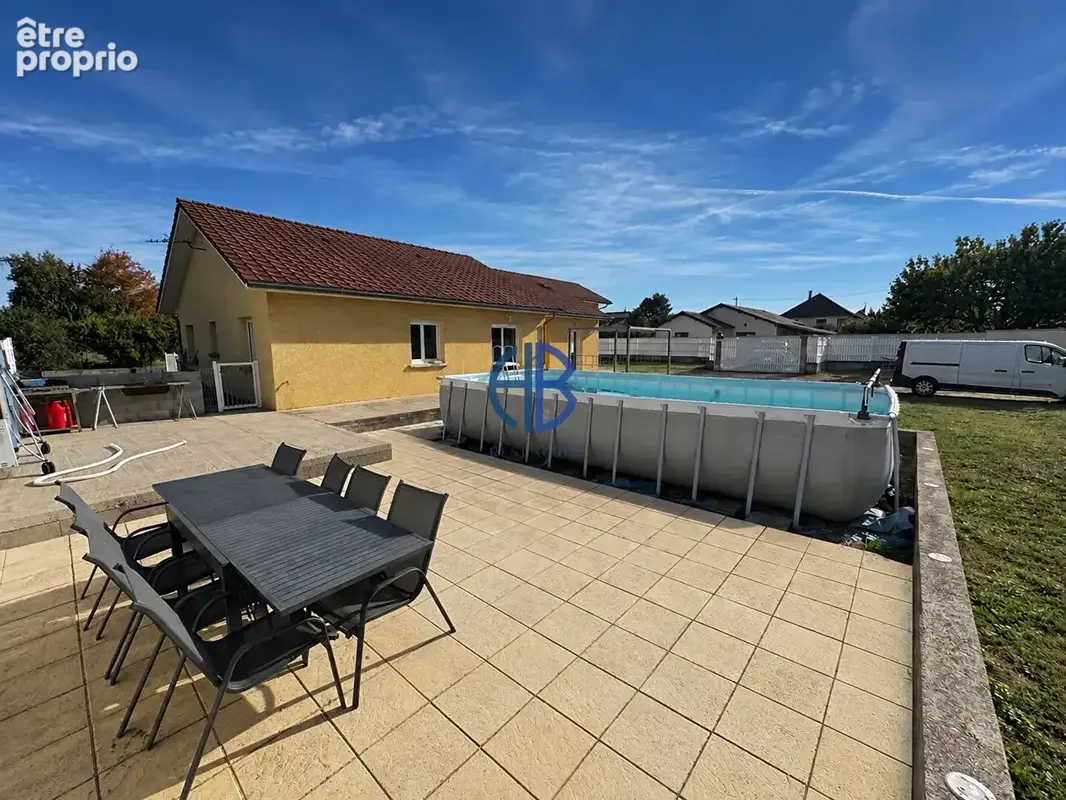 Maison de plain pied 126 m² 4 chambres terrain clos de 1000 m² - photo 2