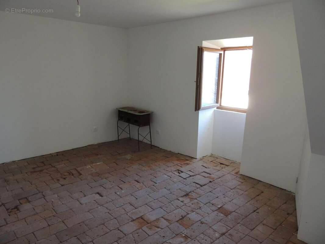 Maison à VILLEFRANCHE-DE-ROUERGUE