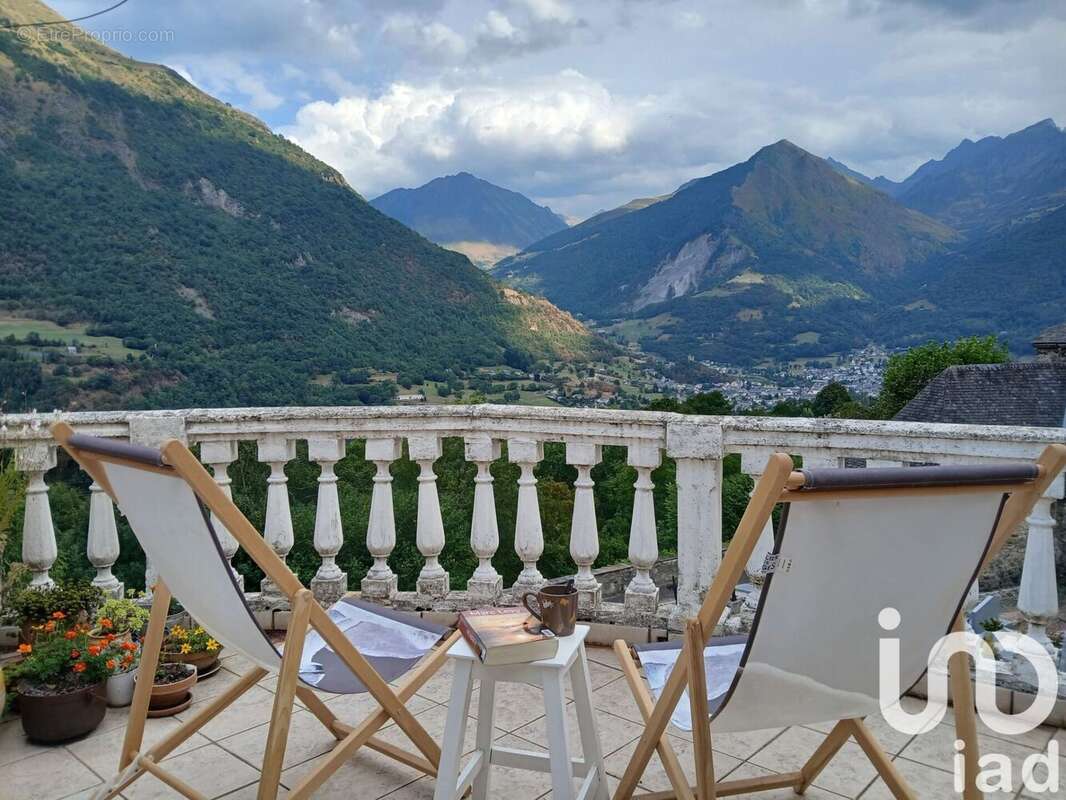 Photo 2 - Maison à LUZ-SAINT-SAUVEUR