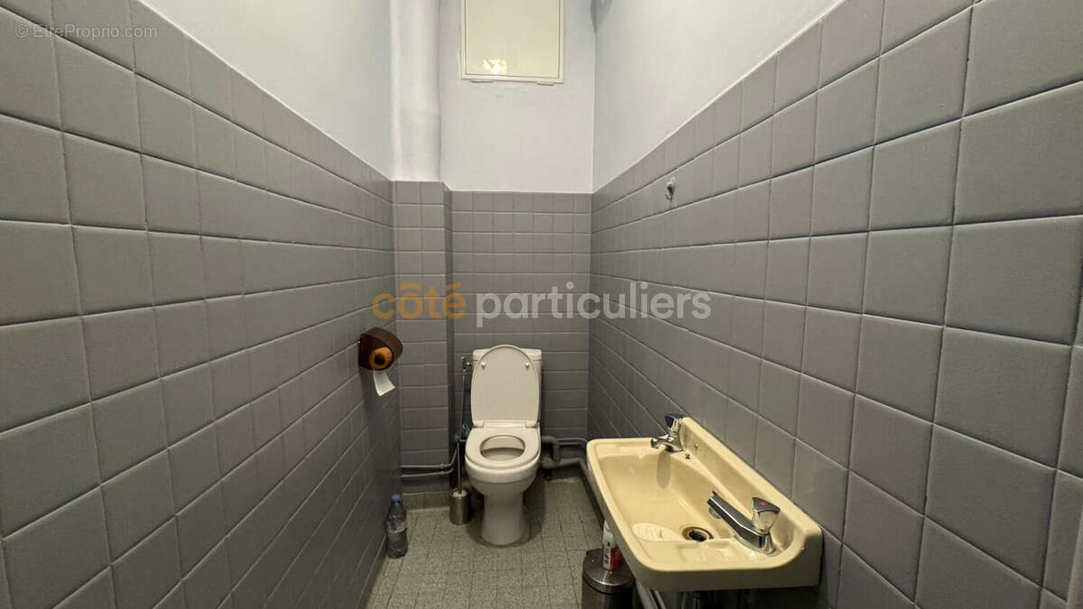 Appartement à PARIS-8E