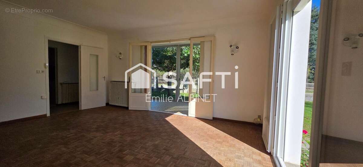 Photo 3 - Maison à LABASTIDE-SAINT-PIERRE