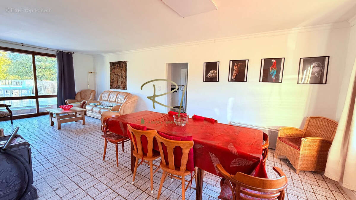 Maison à GOUDARGUES