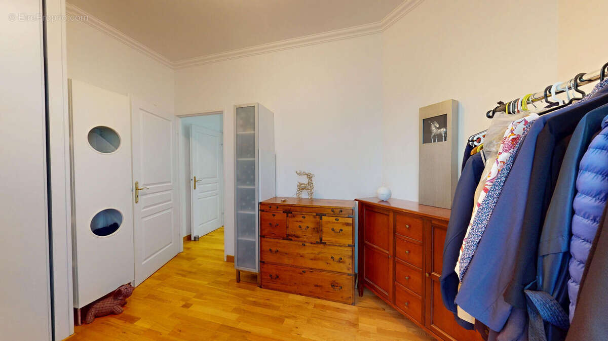 Appartement à SAINT-CYR-L'ECOLE