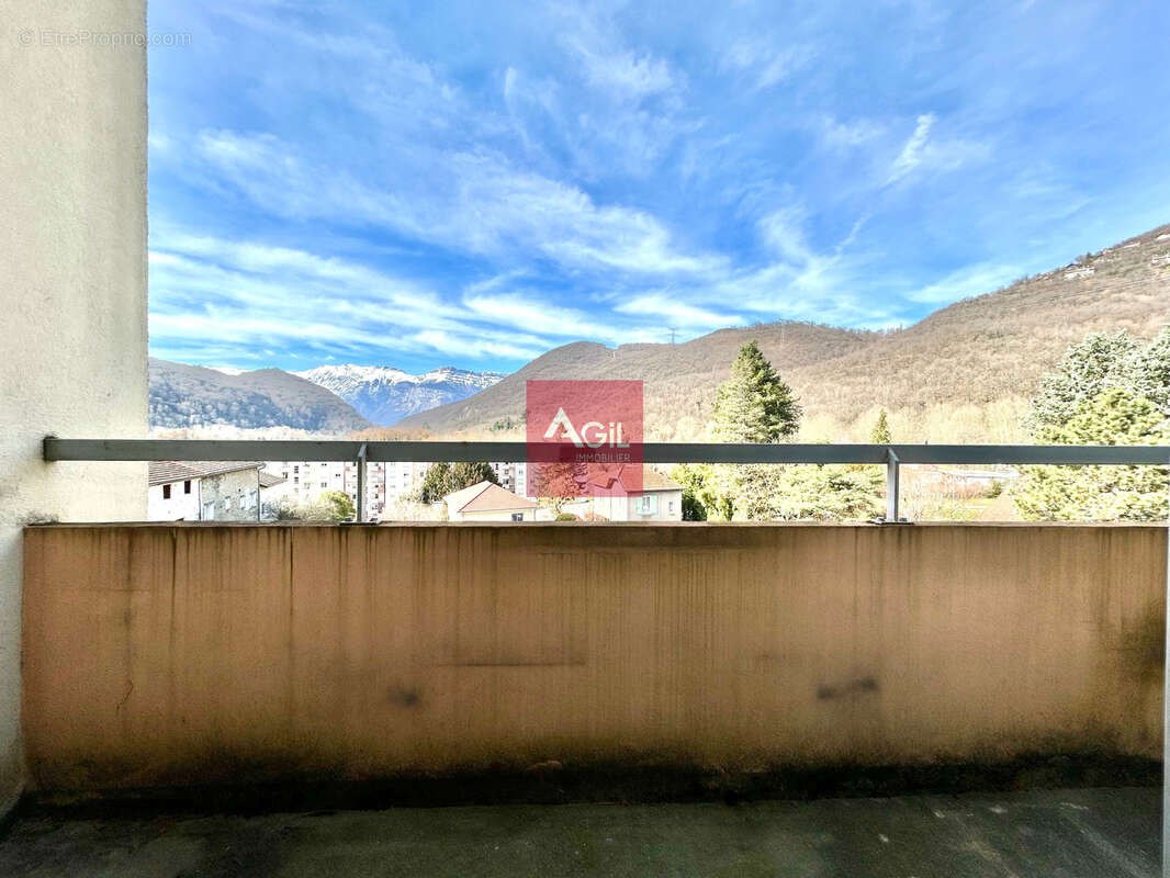 Appartement à VIZILLE