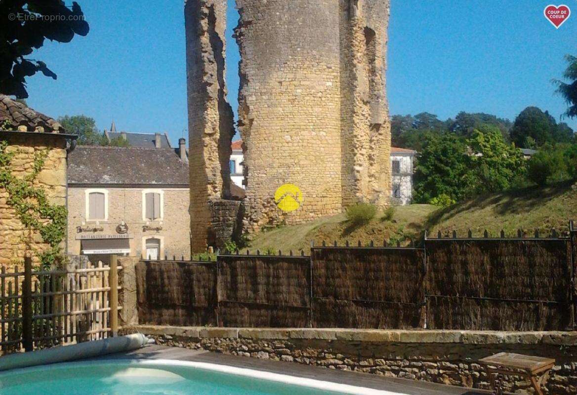 Maison à SAINTE-ALVERE