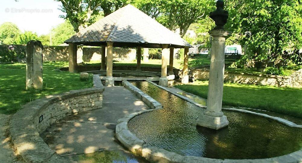 Photo 1 - Maison à SAINT-BONNET-DU-GARD