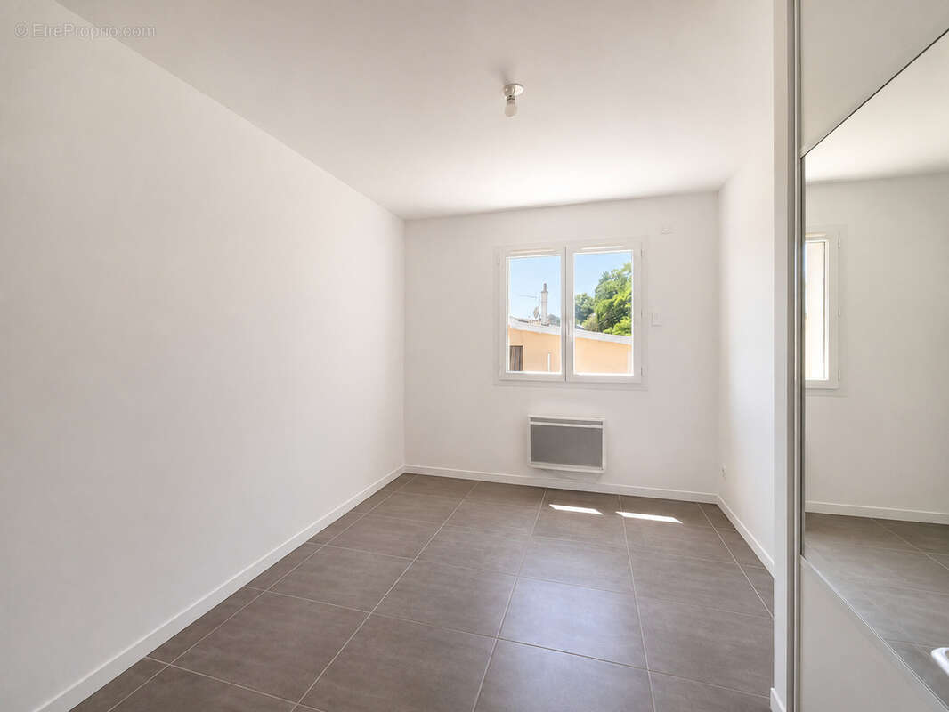 Maison 4 Chambres - Grand garage - Idéal Primo-accédant - photo 6