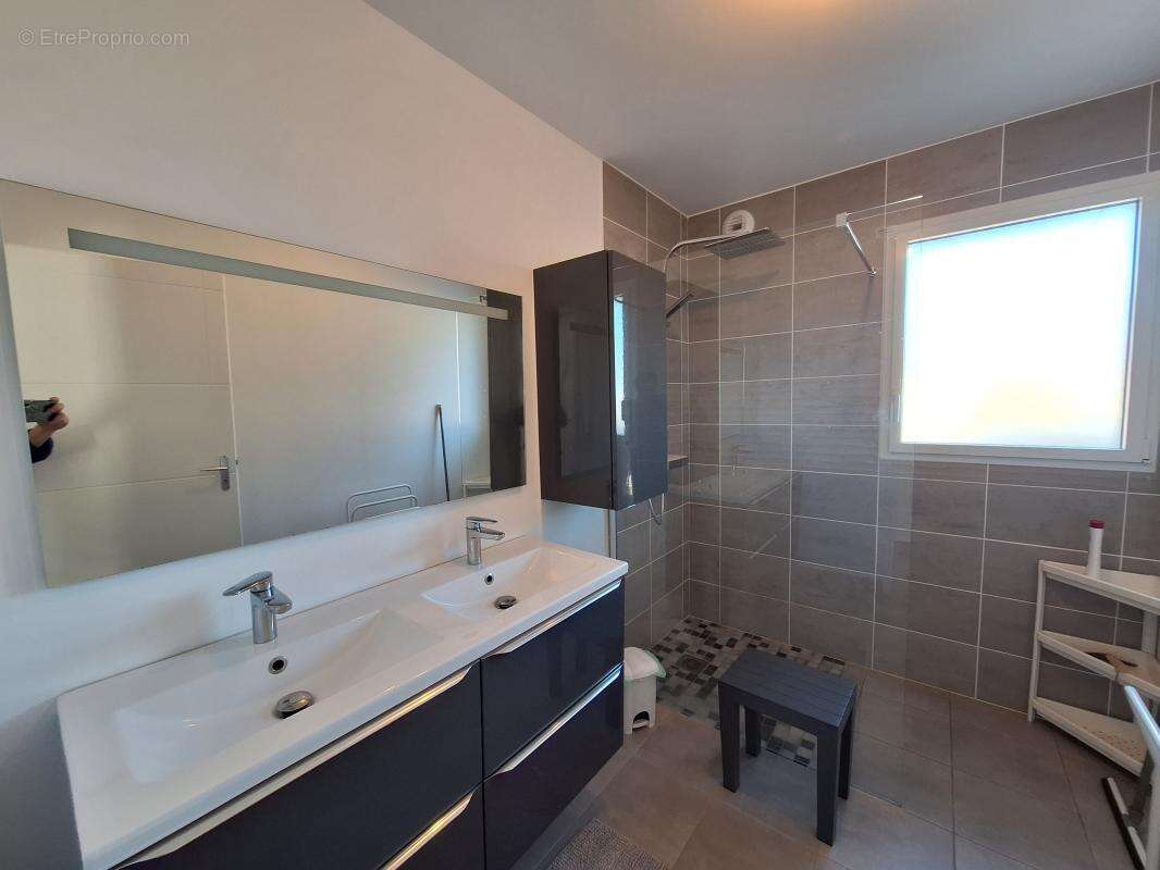 Maison à PLOUGASNOU