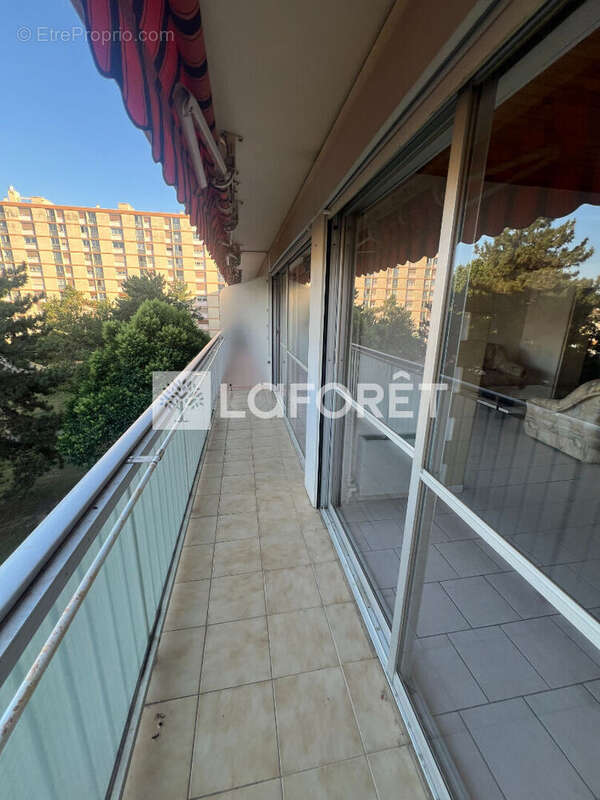 Appartement à SALON-DE-PROVENCE