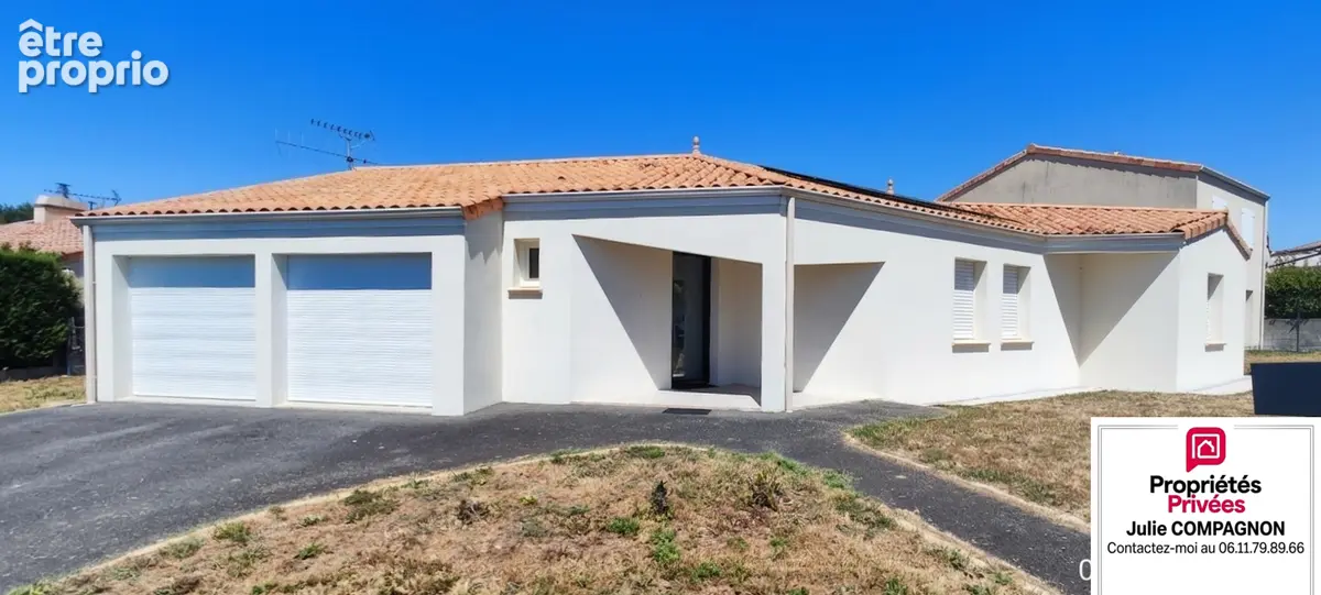 Maison à MONTREVAULT
