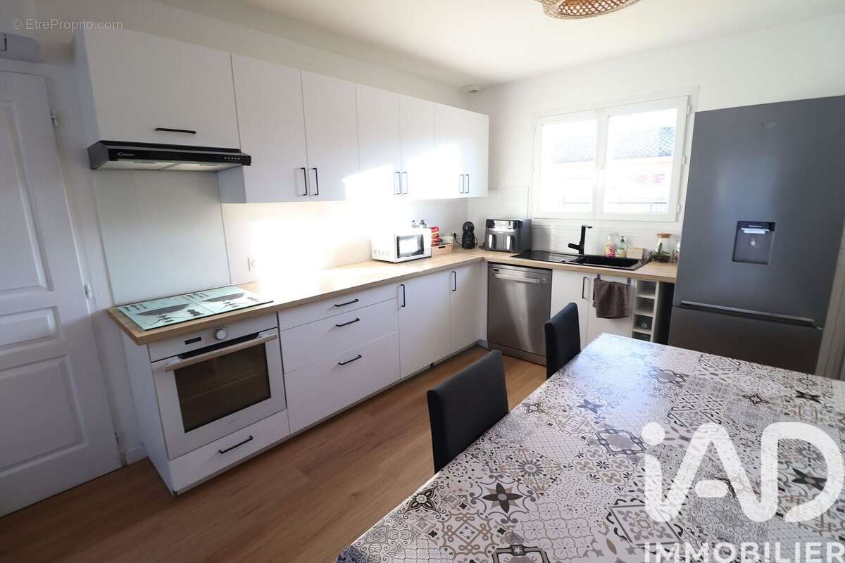 Photo 5 - Maison à SAINT-YZAN-DE-SOUDIAC