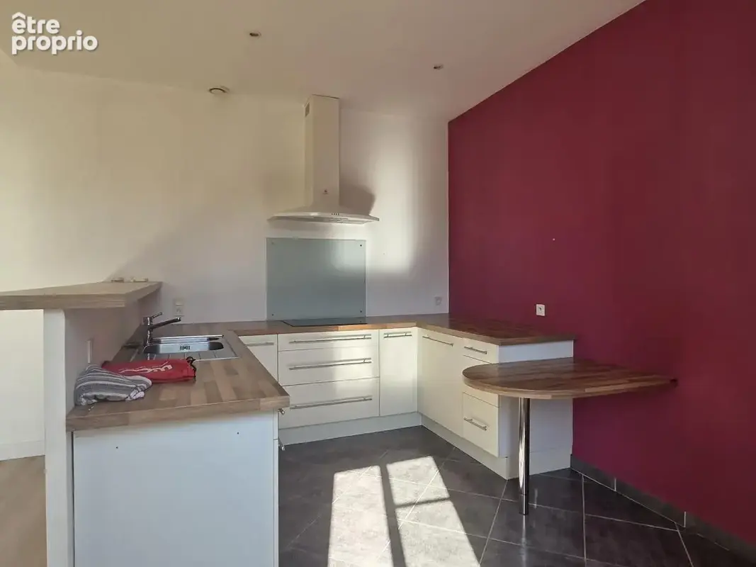 Maison 3 pièces 81 m² à vendre à Chateau-Gontier (53200) - photo 5