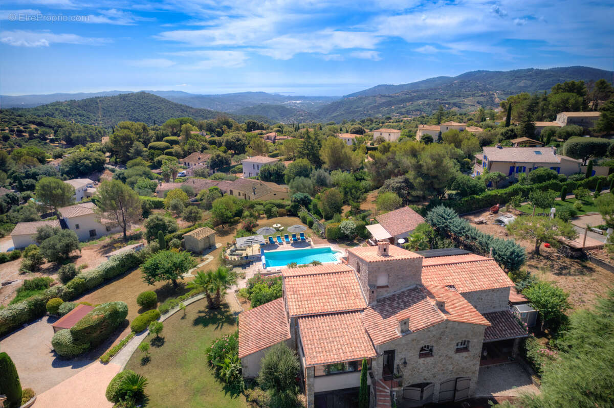 Maison à PEYMEINADE