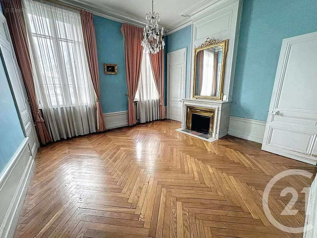 Appartement à LYON-7E