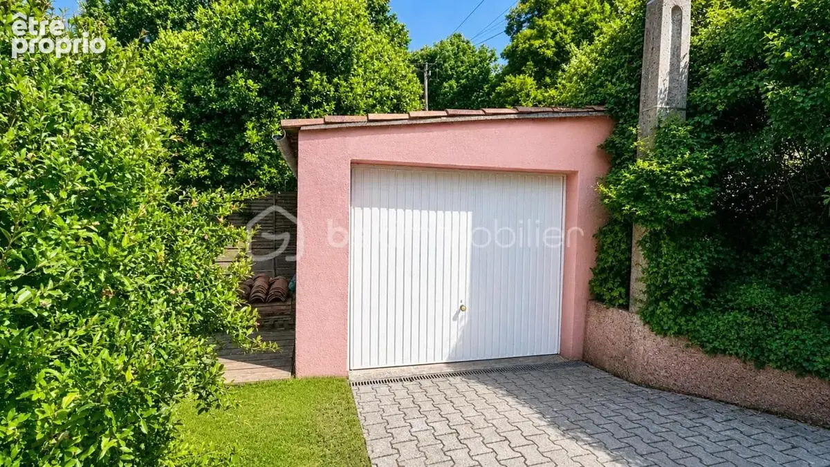 Achat Maison rénovée avec charme, jardin, terrasse et garage 2 Chambres à Mazaugues 83136 proche centre - photo 13