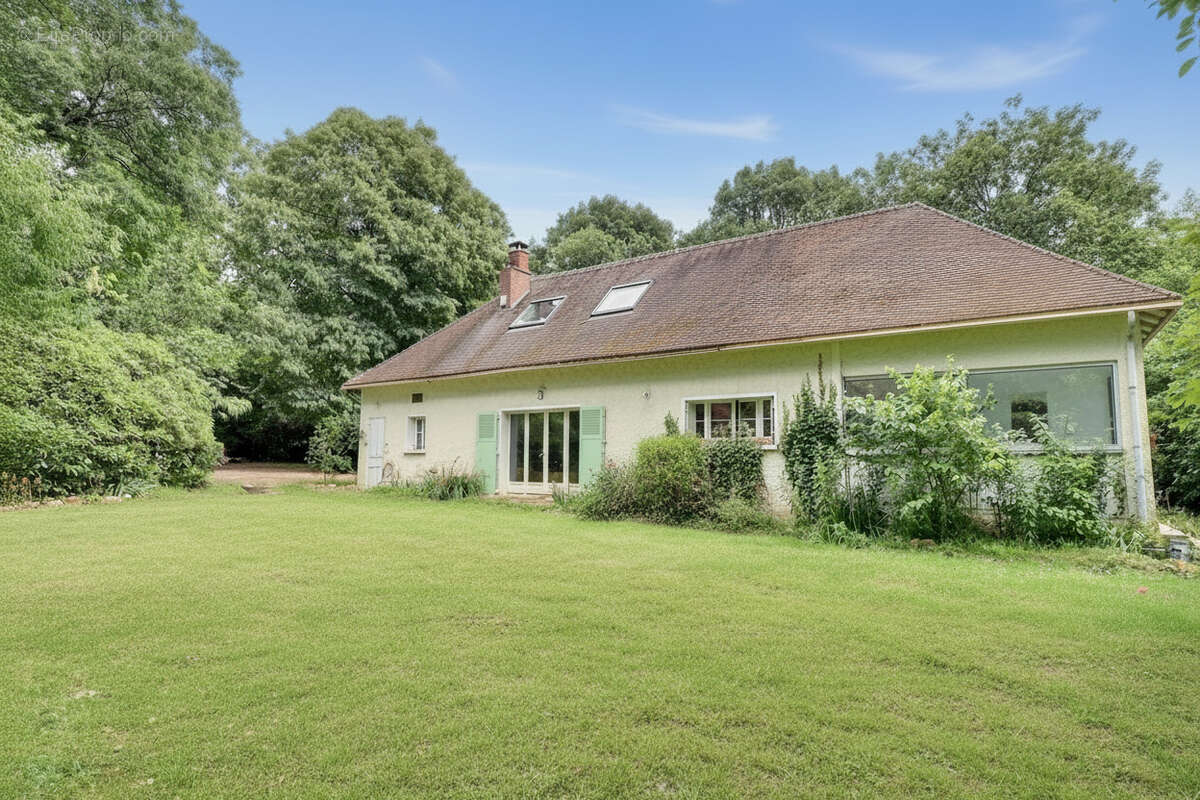 Maison individuelle et sa dépendance 8 pièces 184 m2 - photo 6