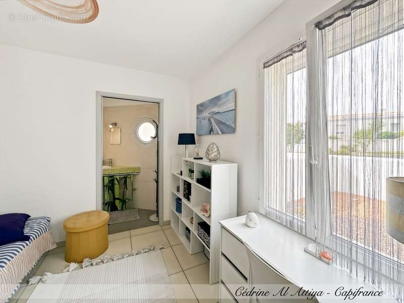 Maison à vendre Périgny, quartier Rompsay, 119m2, plain-pied, garage, jardin, véranda avec jacuzzi - photo 9