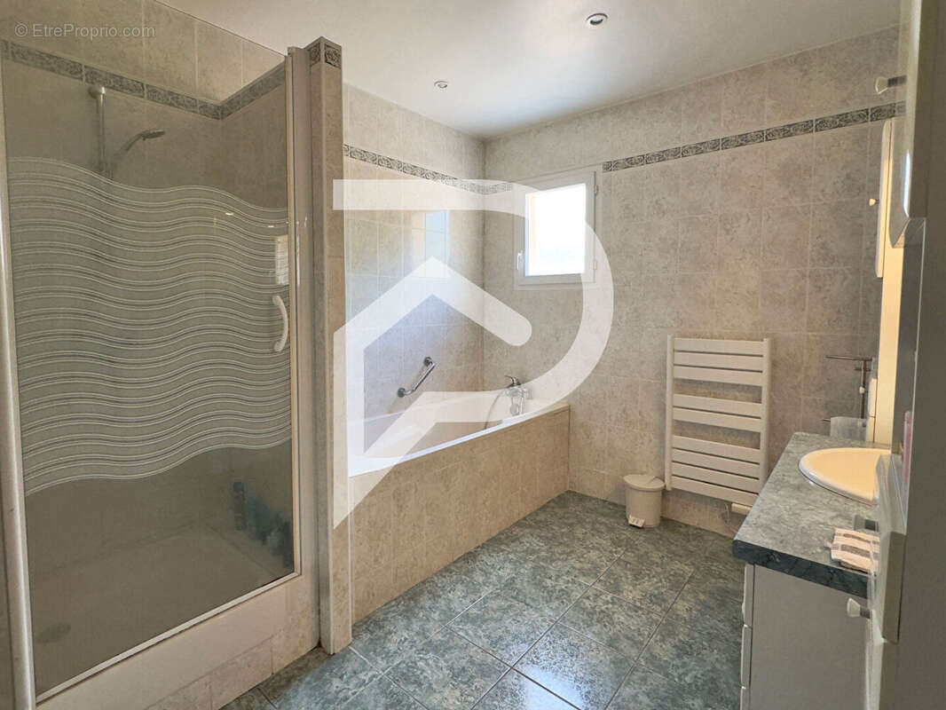 Maison à VILLAMBLARD