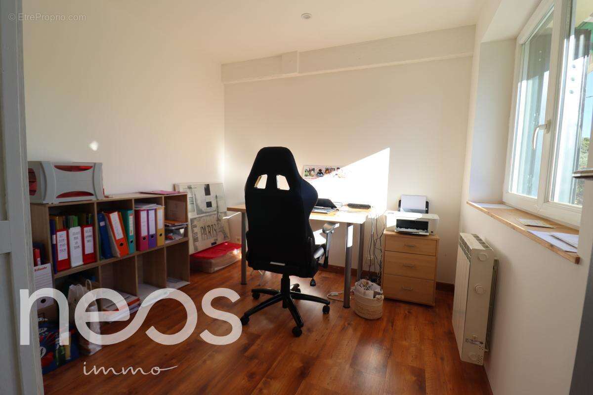 Maison 120 m² à Beguey  - photo 17