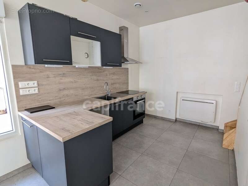 Maison à NEUVILLE-EN-FERRAIN