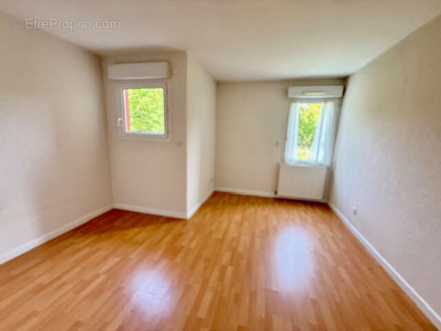 Appartement à FERNEY-VOLTAIRE