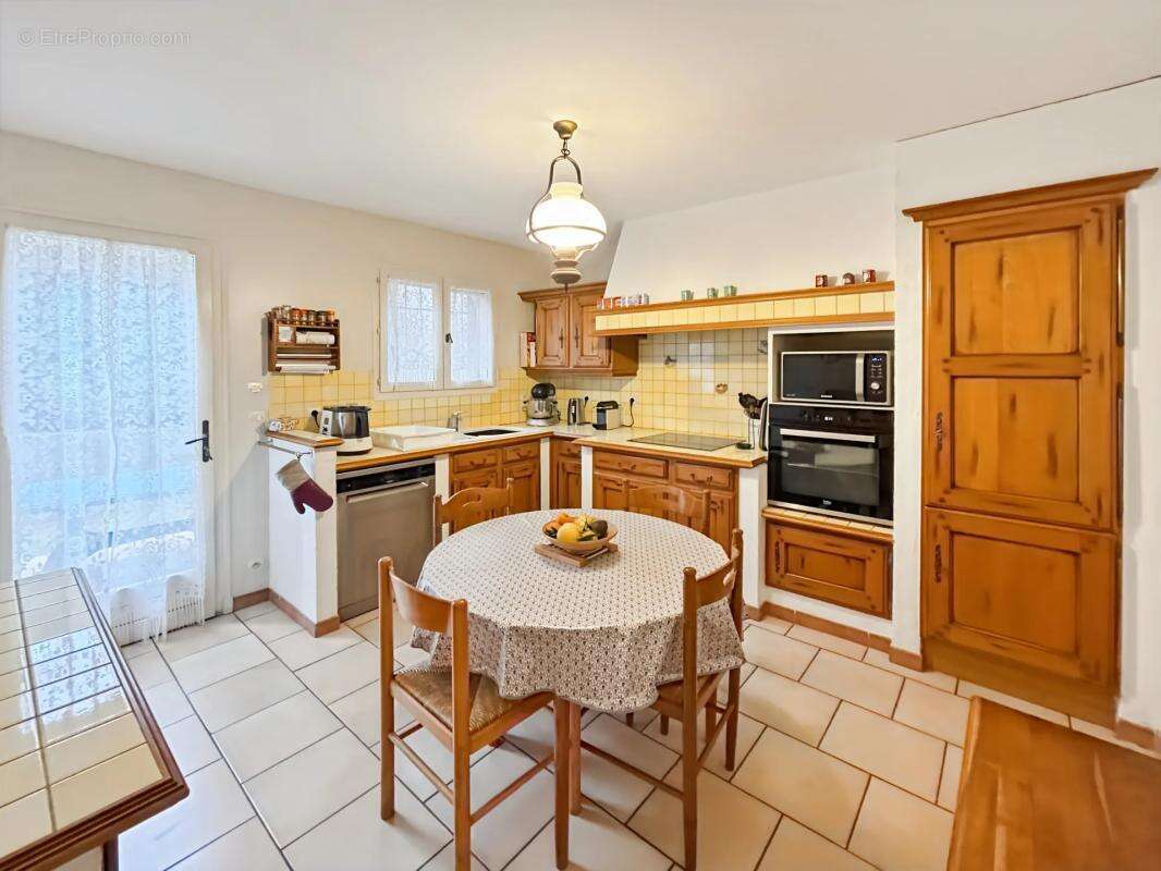 Maison à PONT-SAINT-ESPRIT