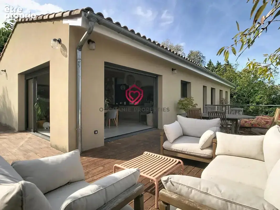 Villa contemporaine avec piscine, vue panoramique et studio - photo 1