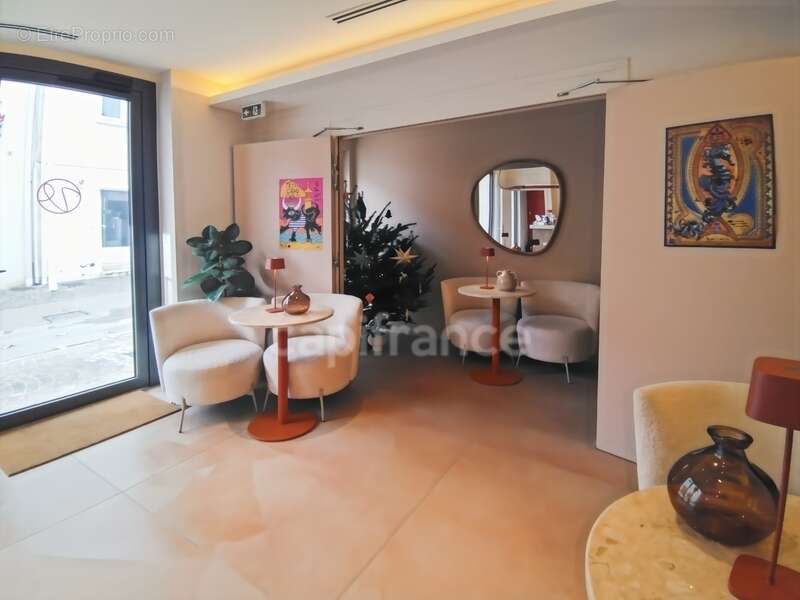 Commerce à LE GRAU-DU-ROI