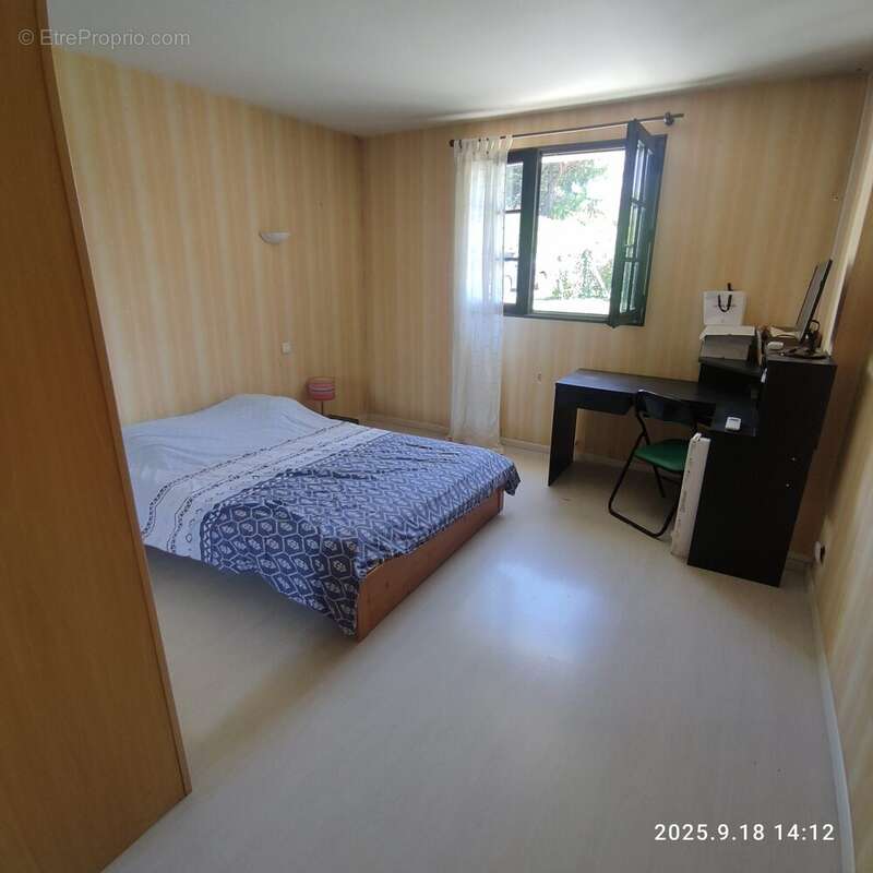 Maison à BEYCHAC-ET-CAILLAU