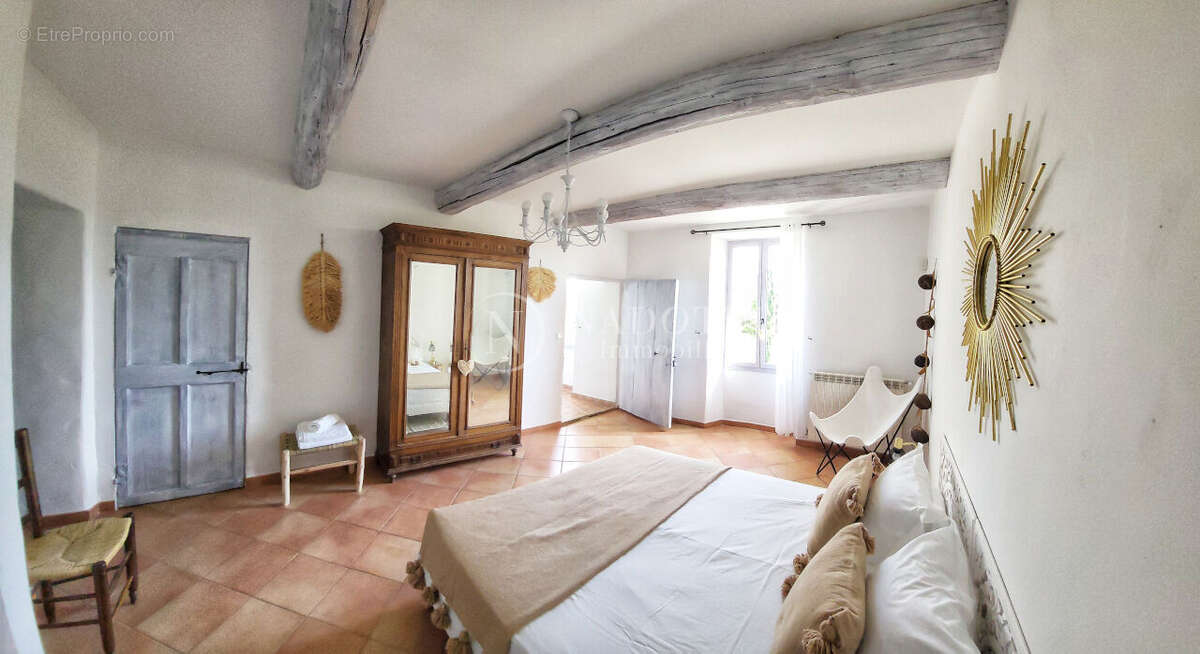 Maison à MAZAN