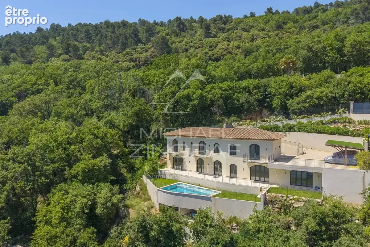 Villa épurée avec vue panoramique sur la Riviera - photo 8