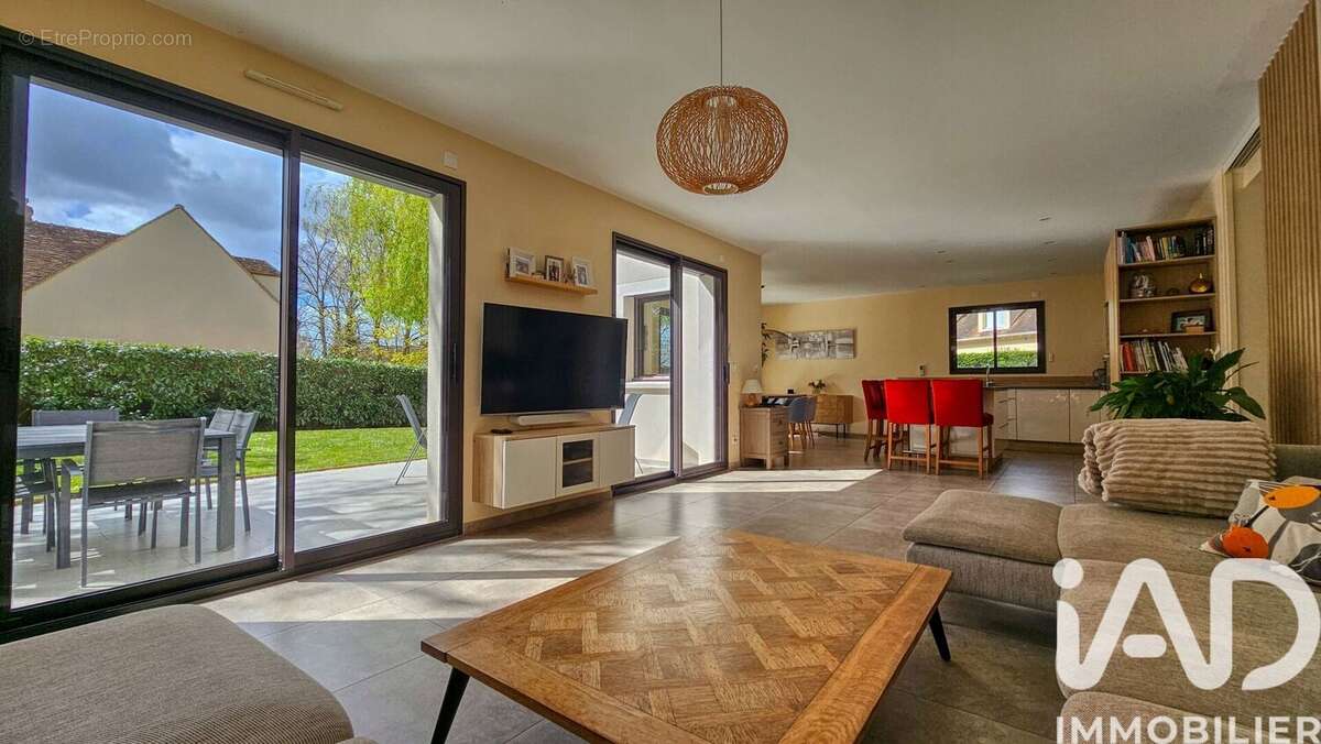 Photo 5 - Maison à MORAINVILLIERS