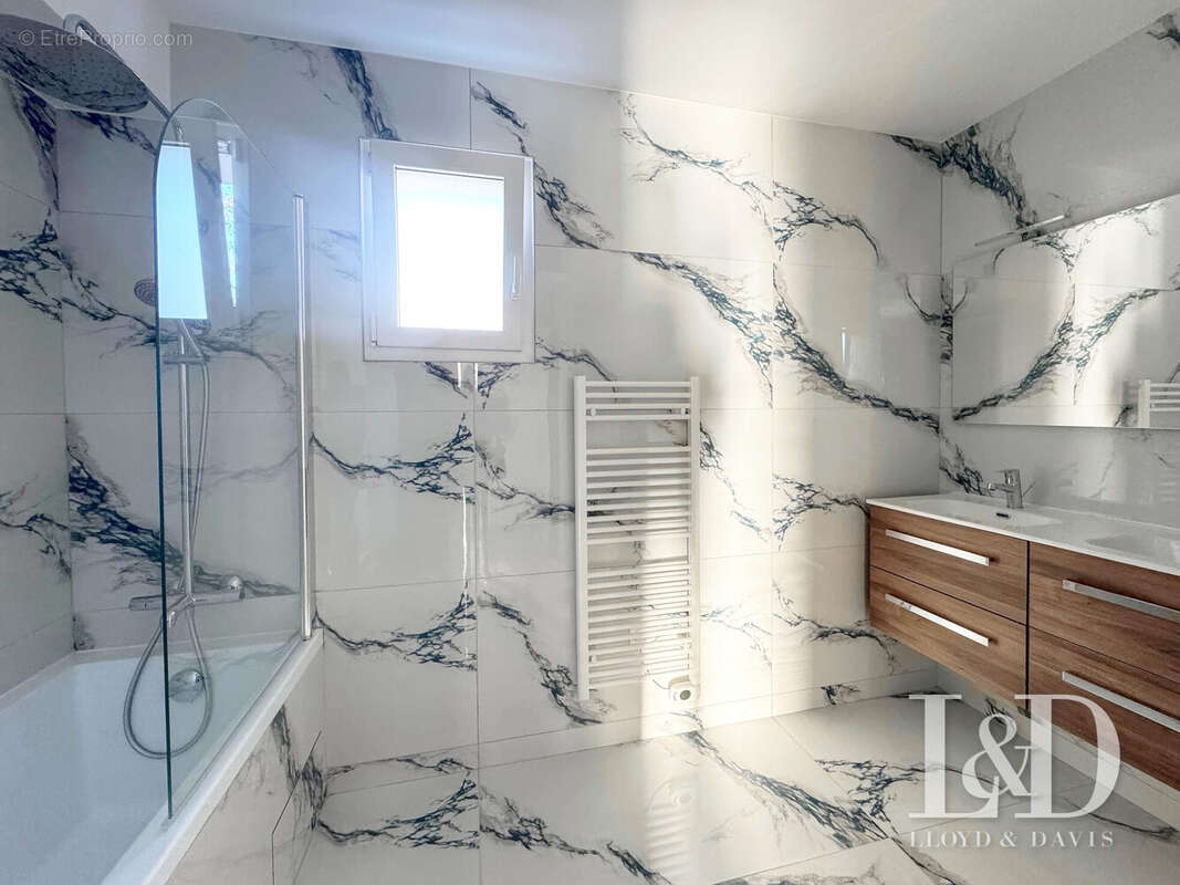 Appartement à GRESY-SUR-AIX