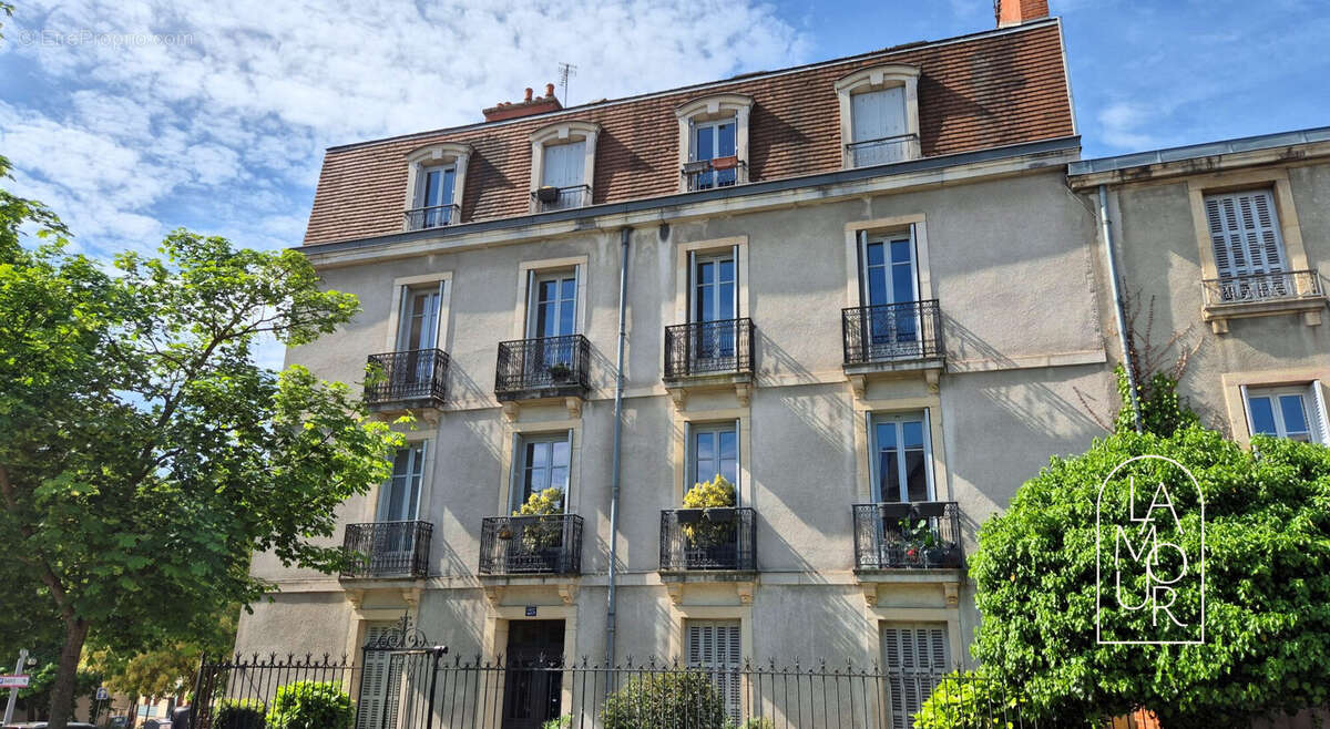 Appartement 70 m² à Dijon  - photo 9
