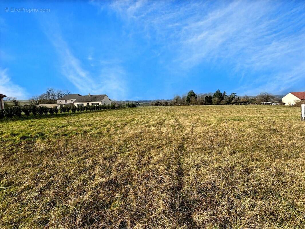 Photo 1 - Terrain à SAINT-MAURICE-LE-VIEIL
