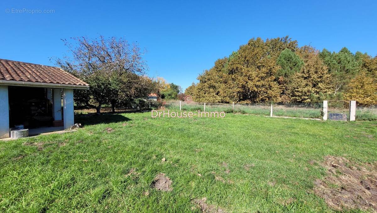 Terrain à SAINT-AUBIN-DE-MEDOC