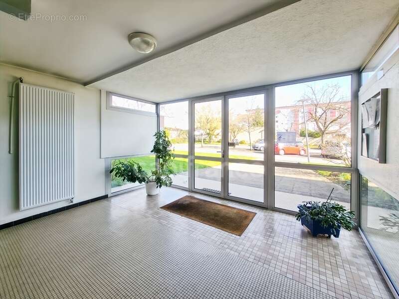 Appartement à CHENOVE