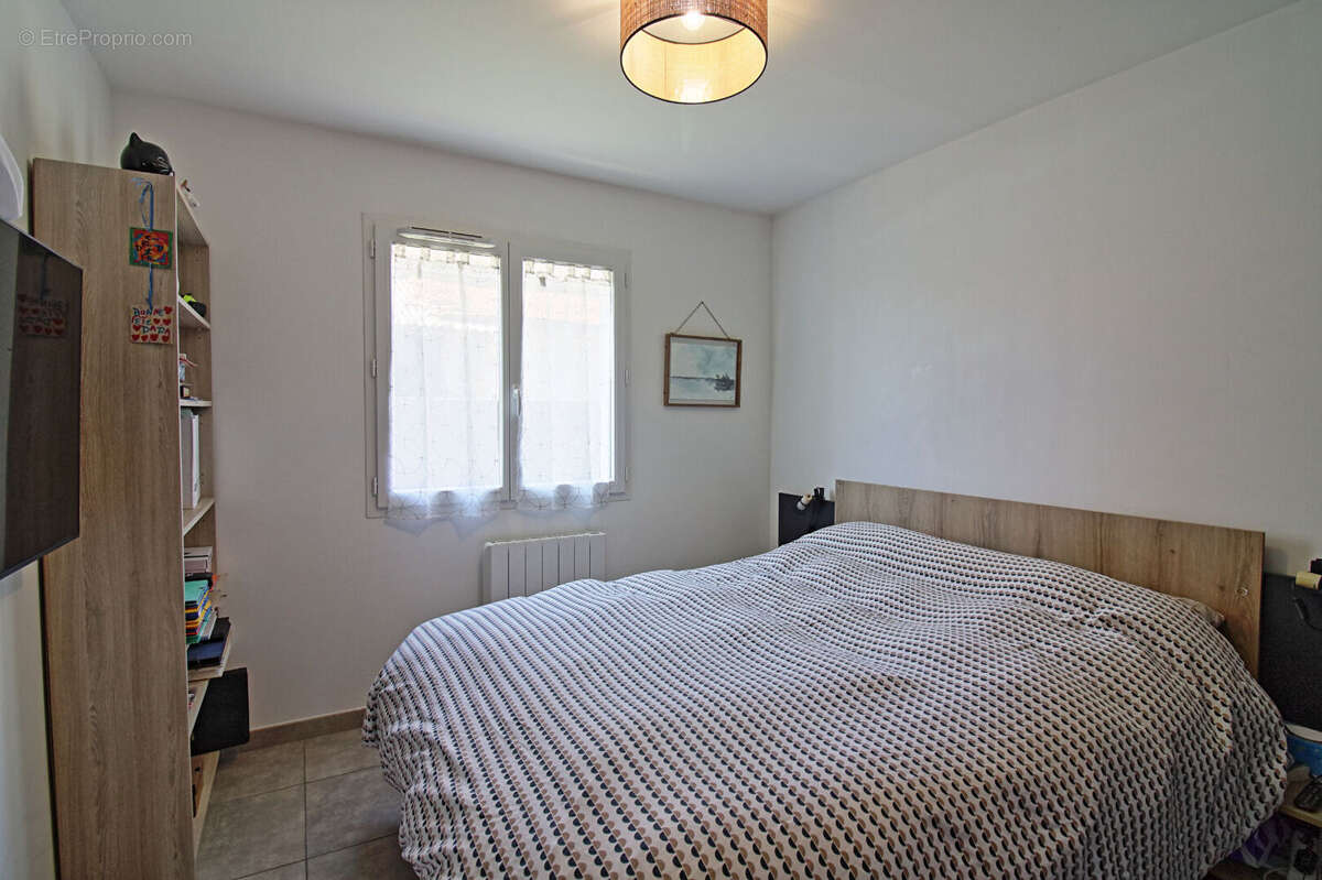 Maison Sardieu 4 pièce(s) 100 m2 - photo 11