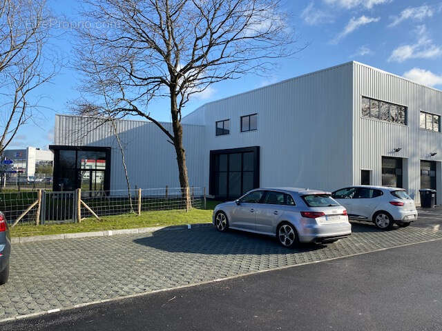 Commerce à LES SORINIERES