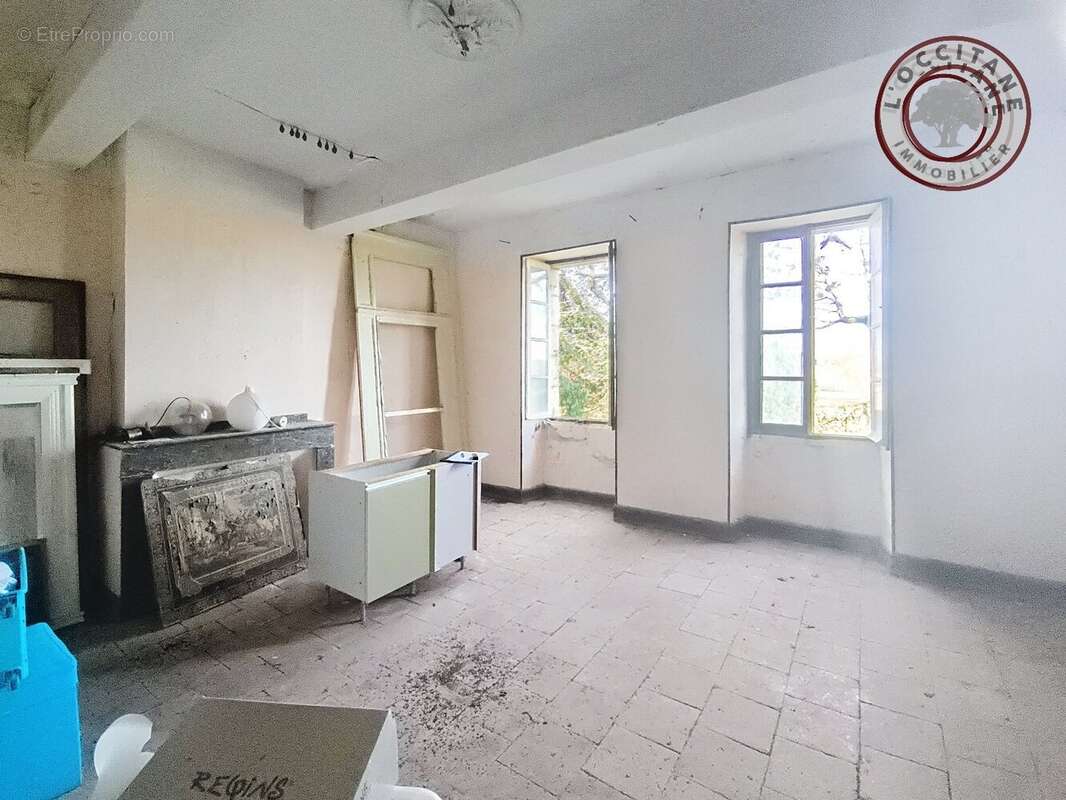 Maison à MAUVEZIN