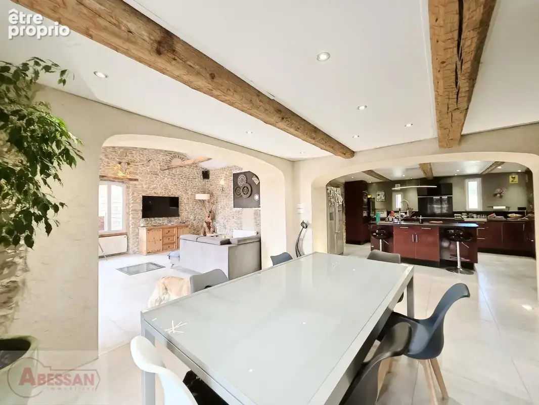 Maison 457 m² à Quissac  - photo 6