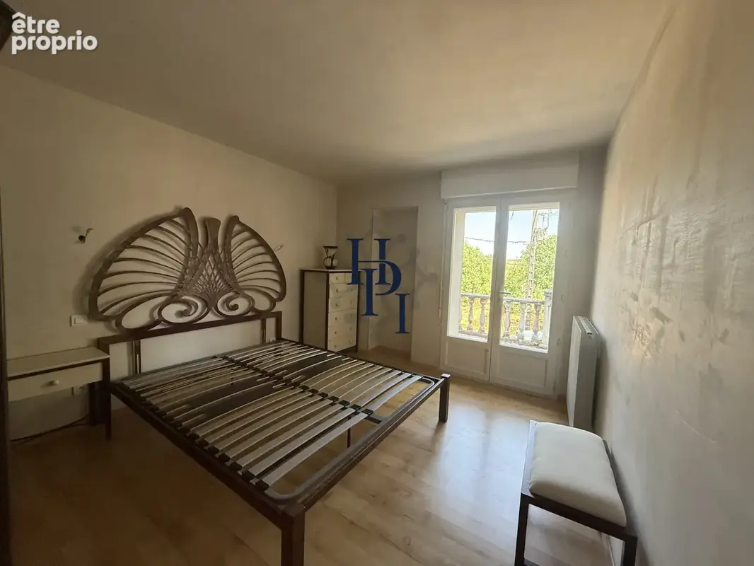 Vente Maison avec dépendances et terrains Montaigut - photo 7