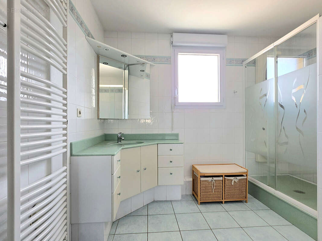 Appartement à ROMANS-SUR-ISERE