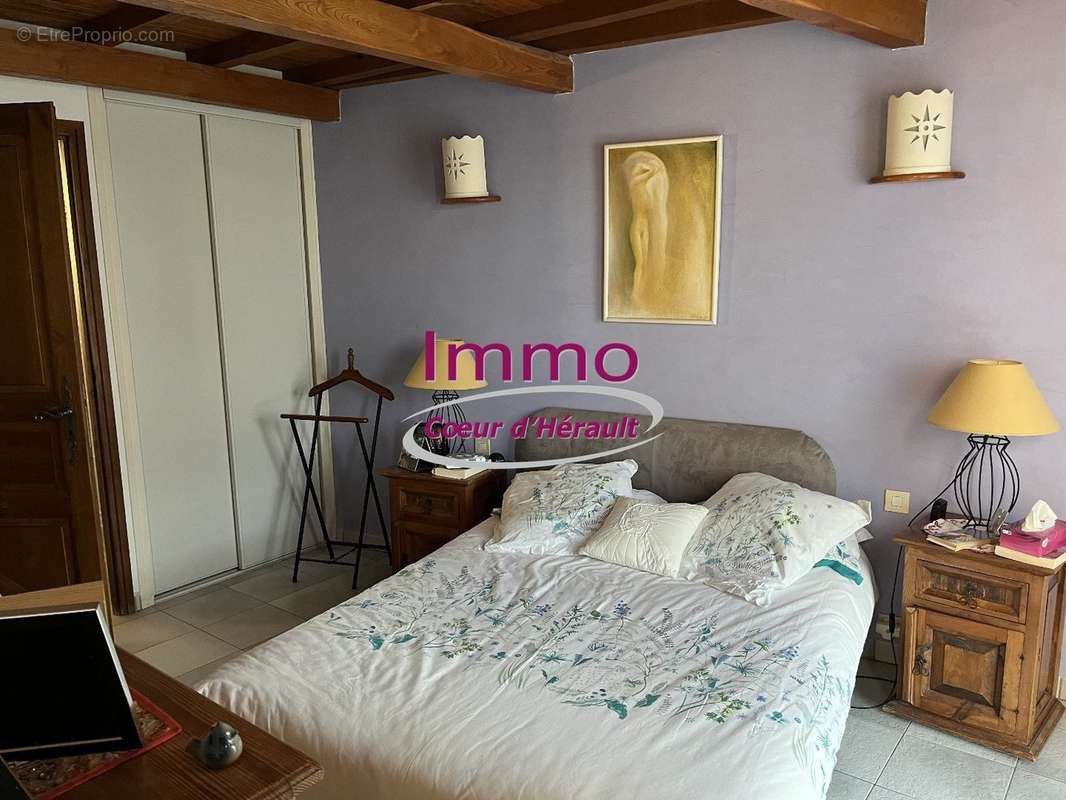 Maison à SAINT-BAUZILLE-DE-LA-SYLVE