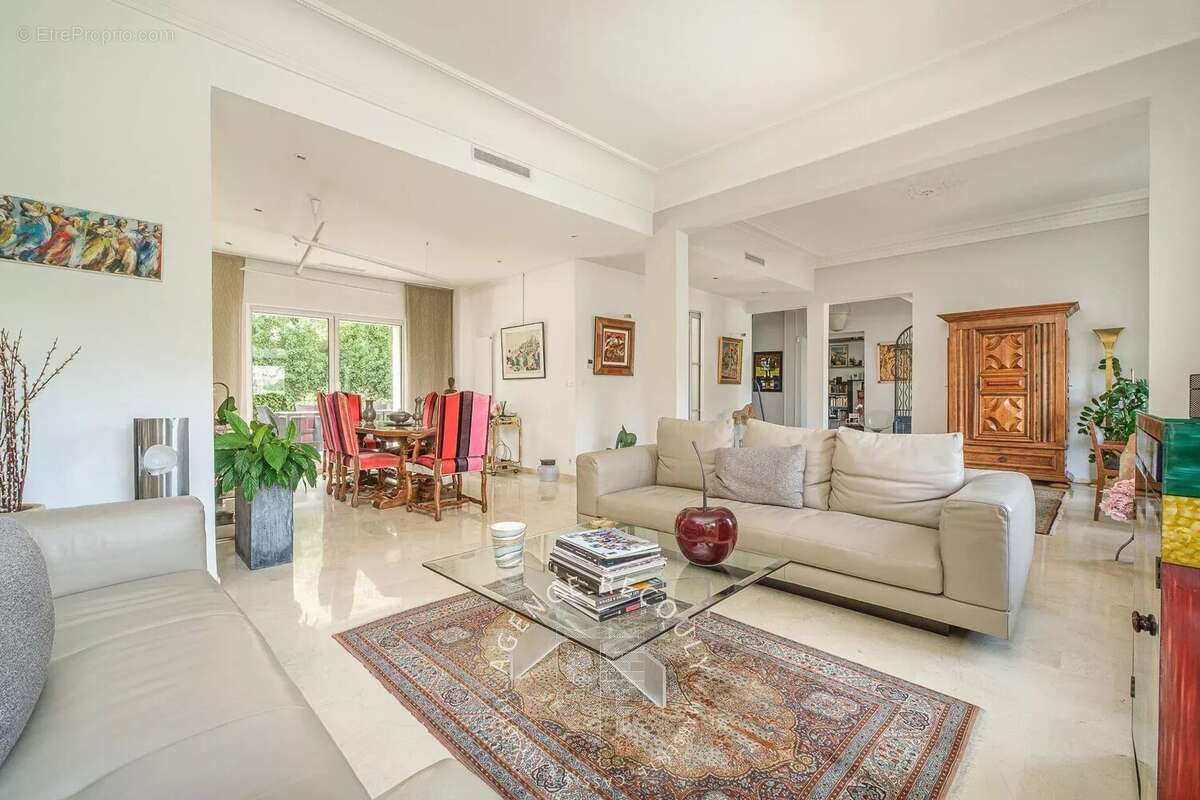 Maison à MARSEILLE-8E